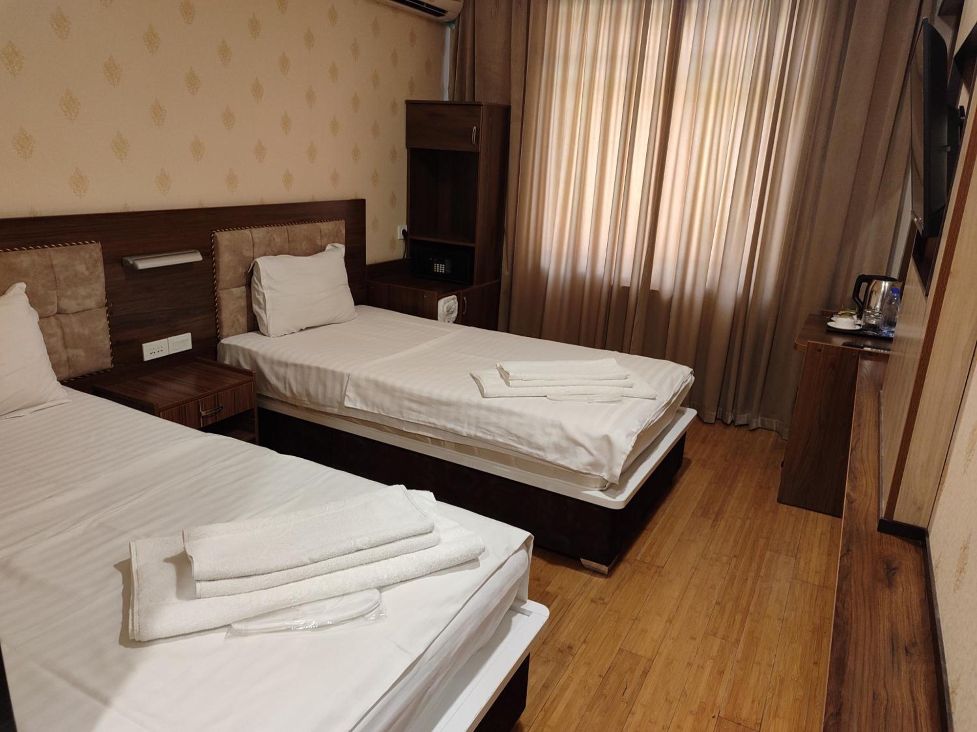 Grand Avenue Hotel Tashkent Exterior foto